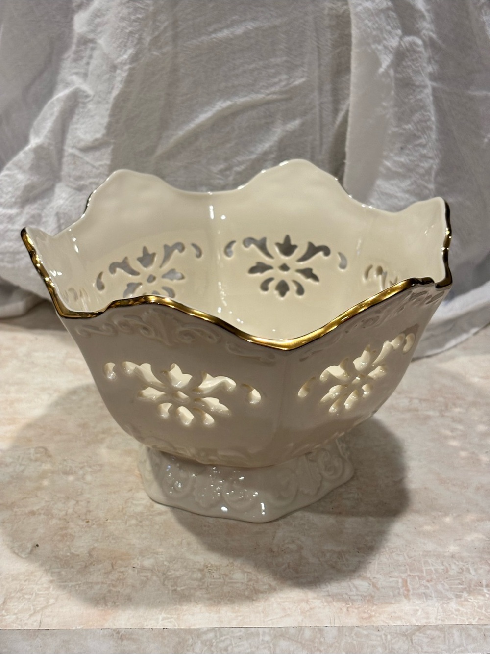 Vintage Lenox Langtry Gold Trim Footed Reticulated Porcelain Bowl 7"